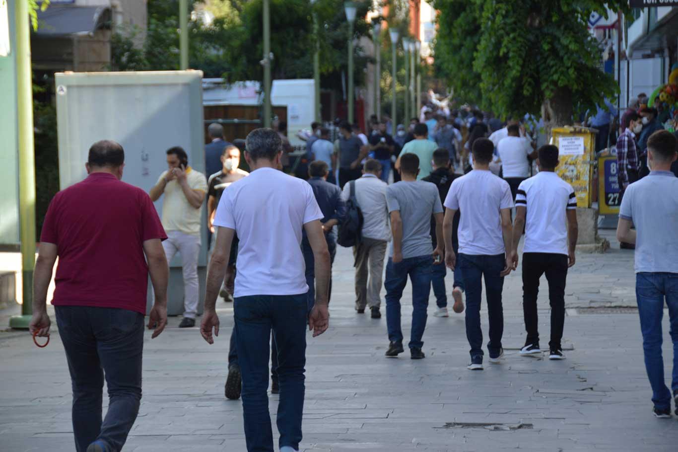 Tedbirlerin erken gevşetilmesi Siirt'te vaka sayılarında artışa neden oldu